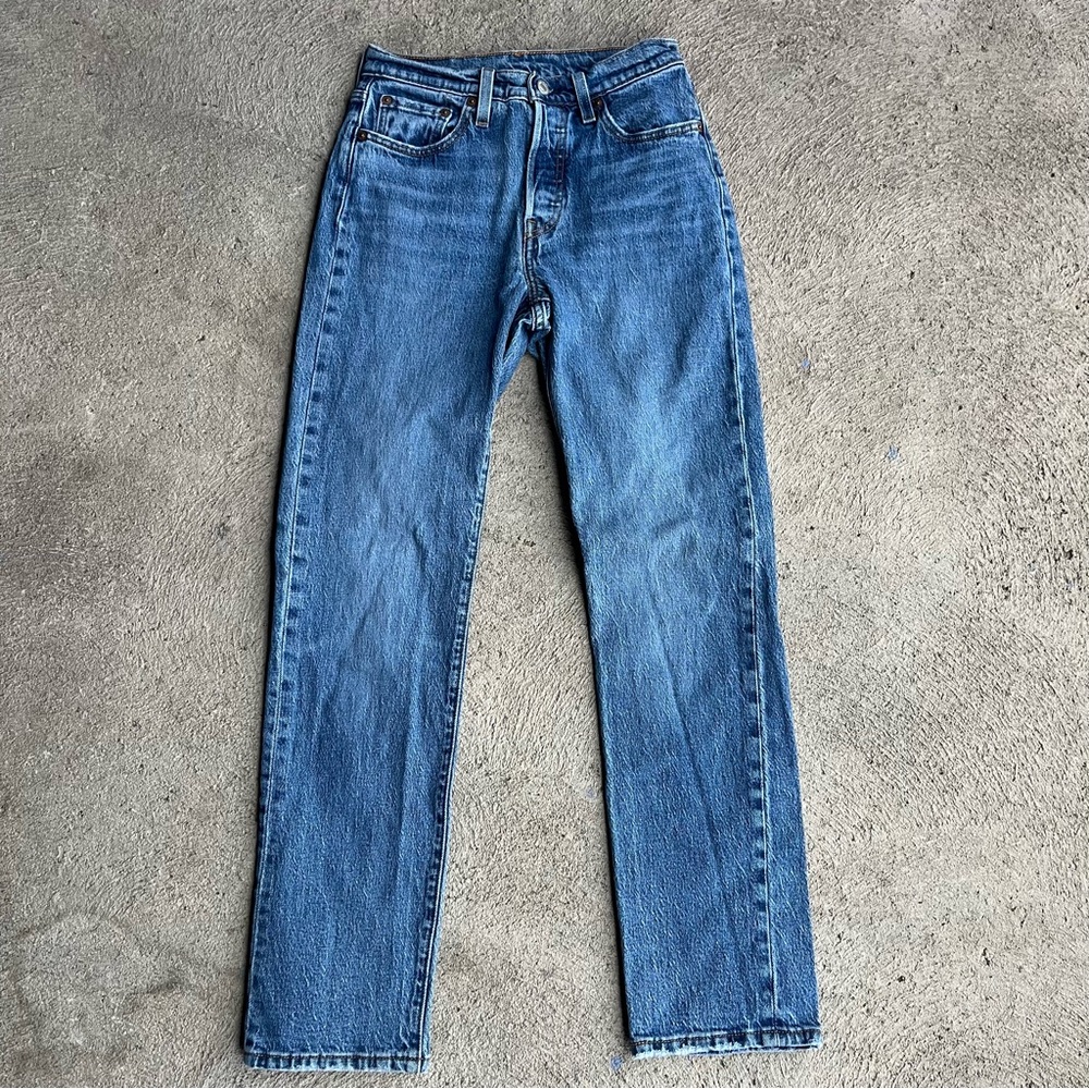 Dark-wash Levi’s 501 jeans